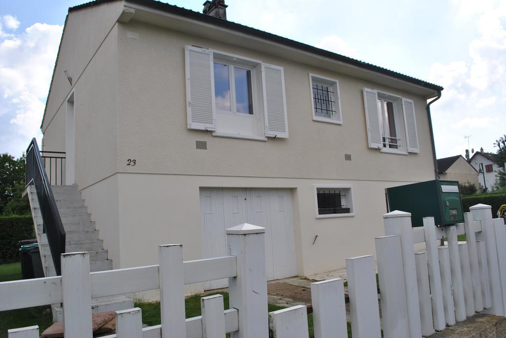 2 Bed House Near Disneyland Paris Montry Exterior photo